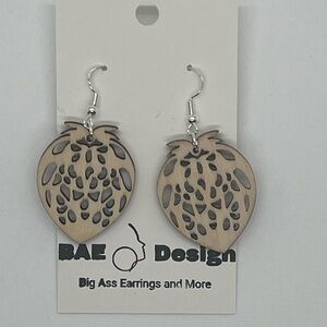BAE Design Leaf Earrings